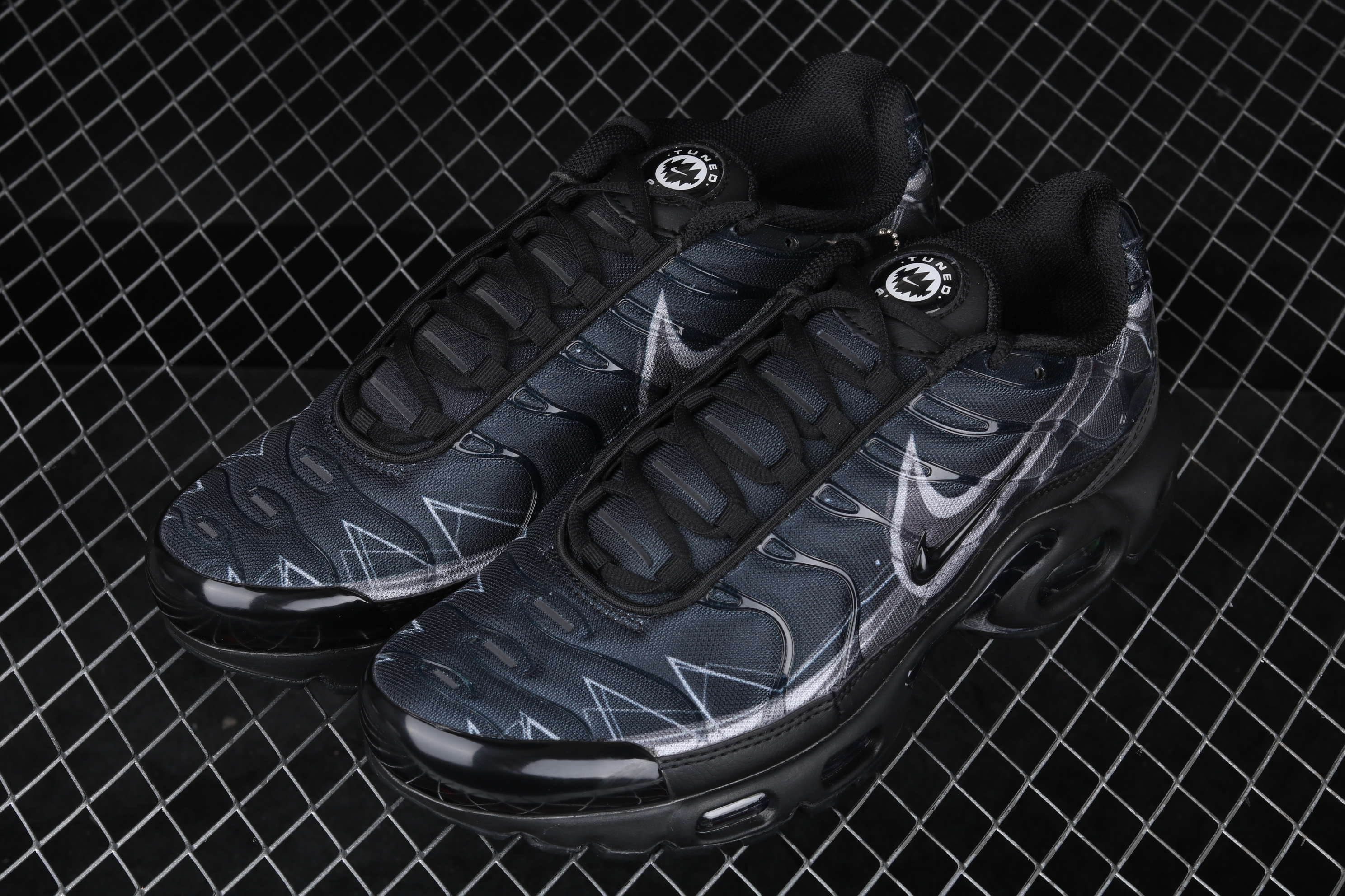 Nike Air Max PLUS TXT Black Blue Shoes